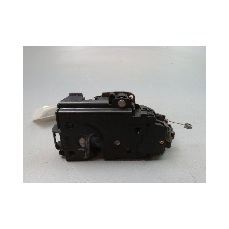 SYSTEME CONDAMNATION AVANT GAUCHE VOLKSWAGEN NEW BEETLE I Phase 1 (1C/9C/9G) 1999-2005