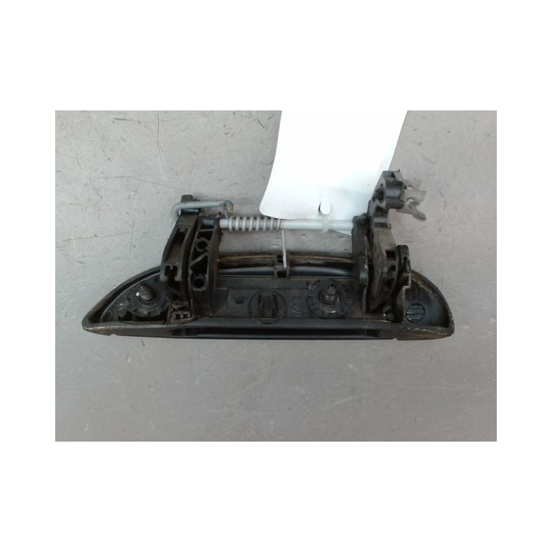POIGNEE EXTERIEURE PORTE ARRIERE DROIT RENAULT CLIO CAMPUS II Phase 2 2009-2012