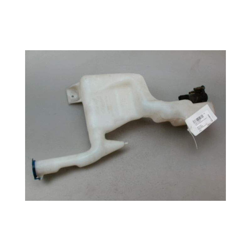 RESERVOIR LAVE-GLACE AVANT FORD FIESTA VI Phase 1 2008-2012