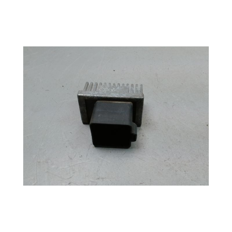 BOITIER DE PRECHAUFFAGE RENAULT CLIO III Phase 1 2005-2009
