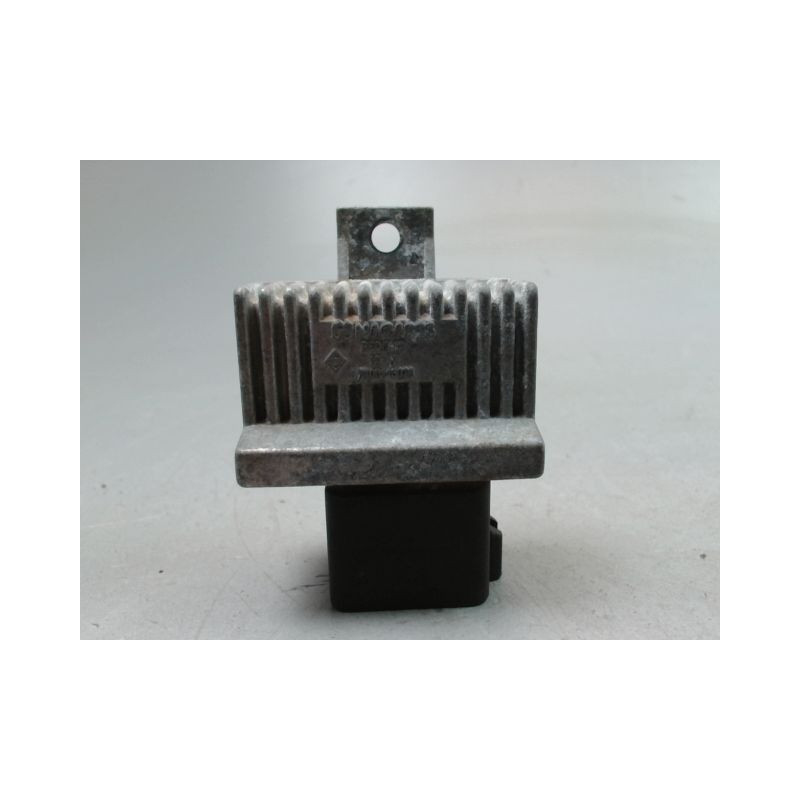 BOITIER DE PRECHAUFFAGE RENAULT CLIO III Phase 1 2005-2009