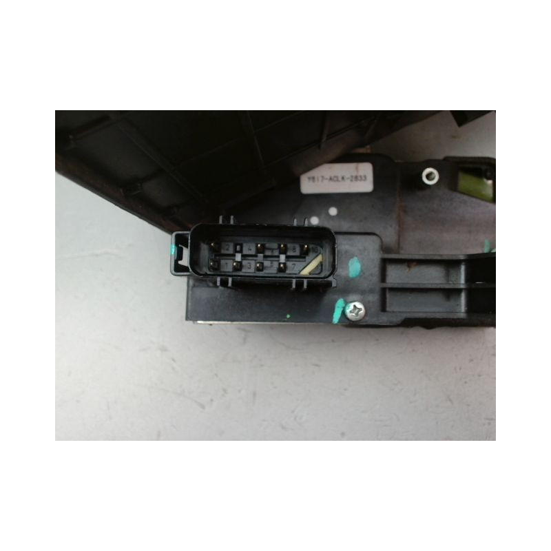SYSTEME CONDAMNATION AVANT DROIT FORD FIESTA V Phase 2 2005-2008
