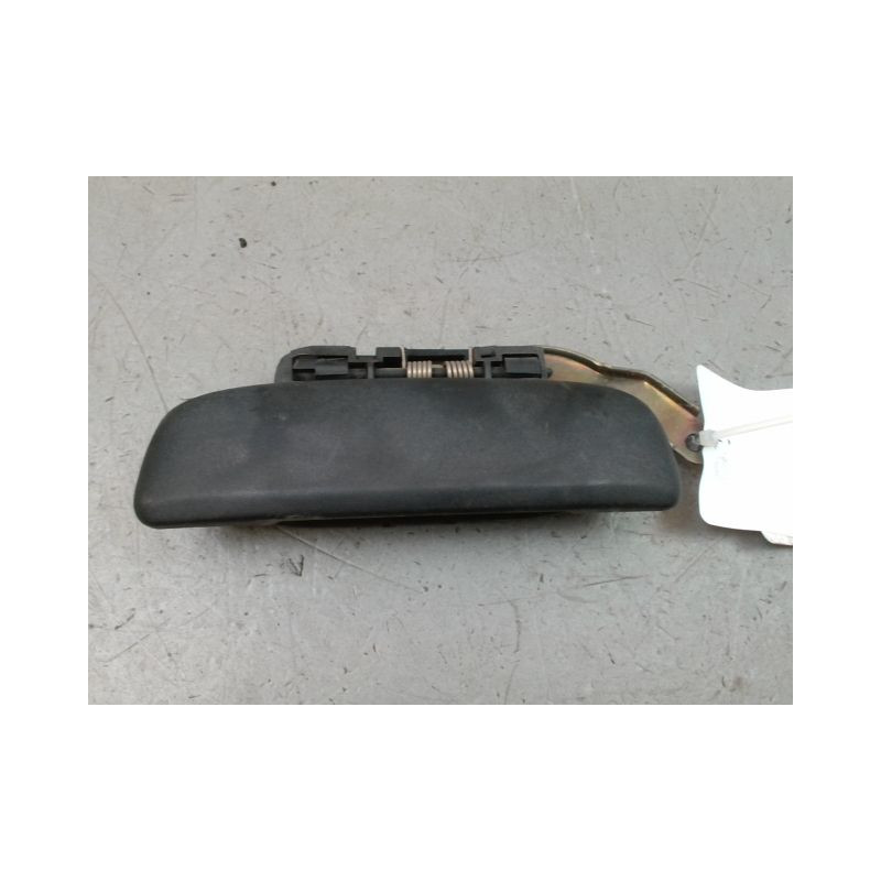 POIGNEE EXTERIEURE PORTE AVANT GAUCHE PEUGEOT 106 Phase 2 1996-2003