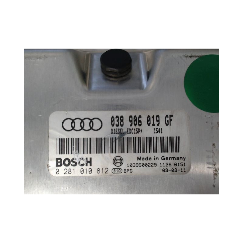 CALCULATEUR MOTEUR AUDI A6