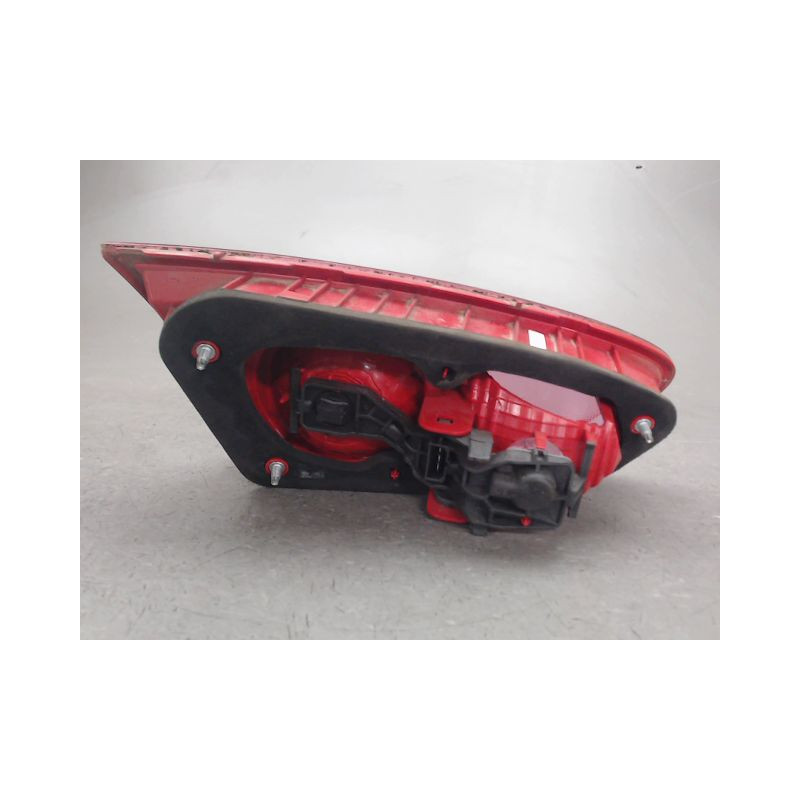 FEU ARRIERE INTERIEUR DROIT SEAT LEON