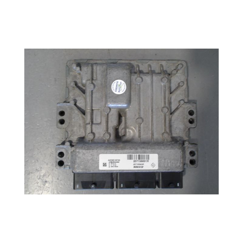 CALCULATEUR MOTEUR RENAULT MEGANE
