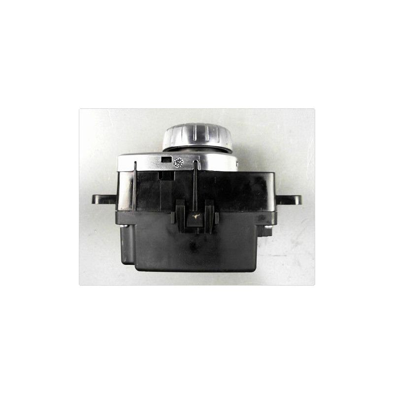COMMANDE GPS MERCEDES CLASSE B 14-19