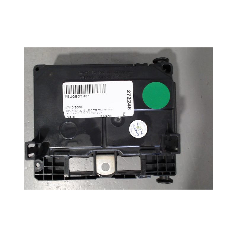 BOITE A FUSIBLES PEUGEOT 407