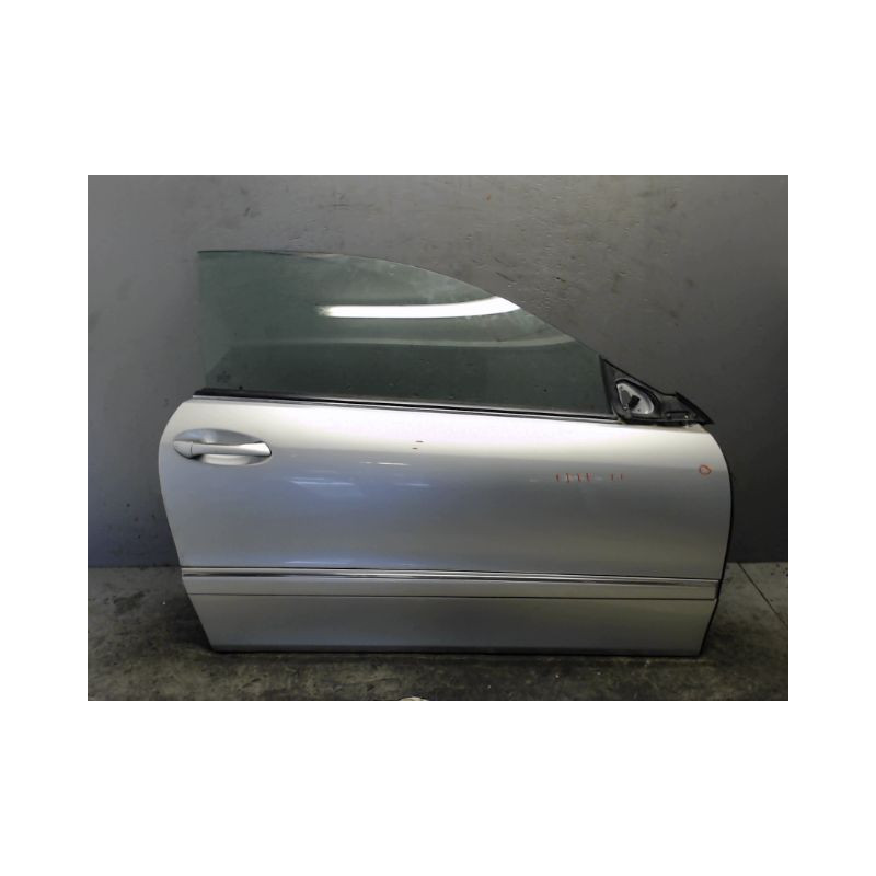 PORTE AVANT DROIT MERCEDES CLK