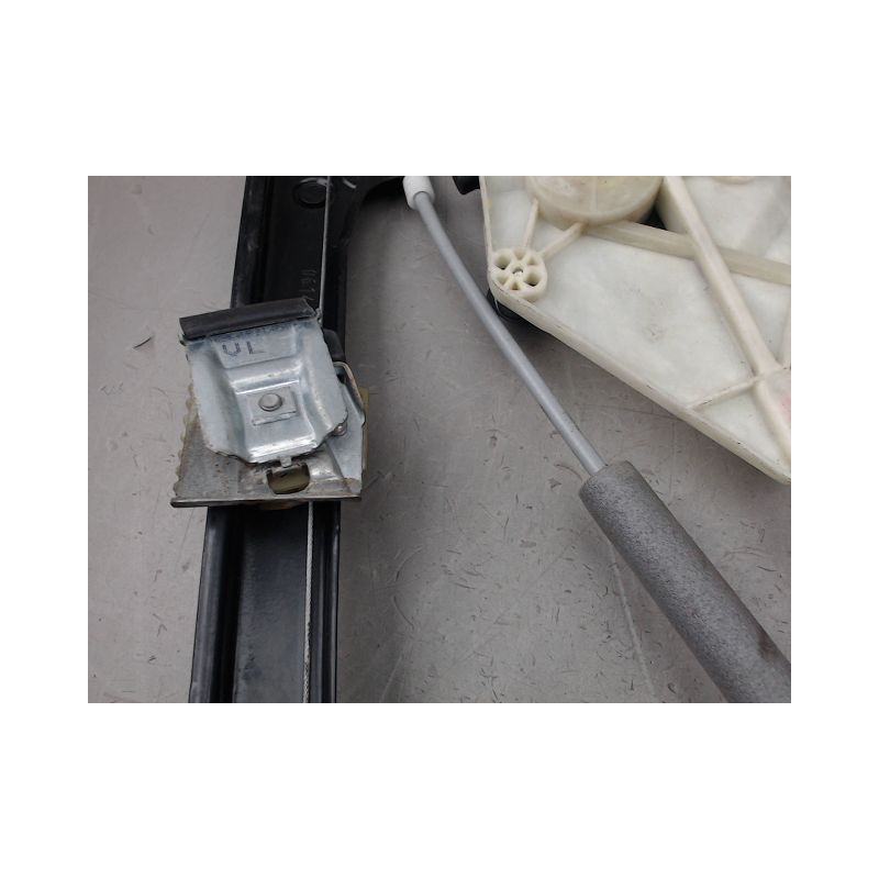 MECANISME LEVE-GLACE AVANT GAUCHE VOLKSWAGEN POLO