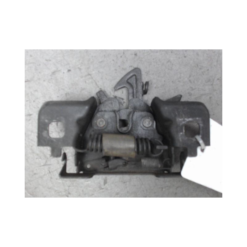 SERRURE CAPOT RENAULT CAPTUR