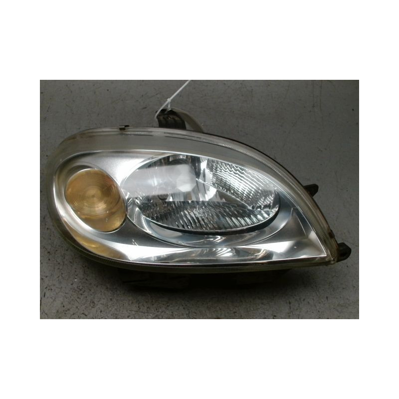 PHARE DROIT CITROEN SAXO