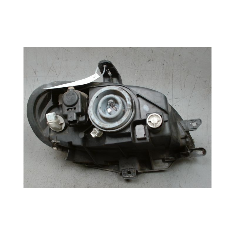 PHARE GAUCHE CITROEN SAXO