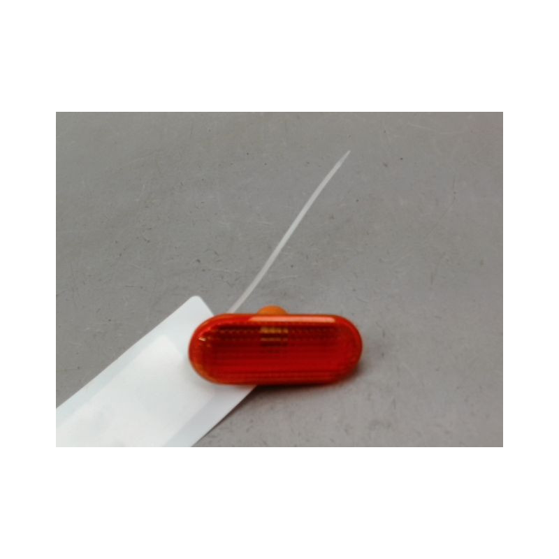 REPETITEUR AILE GAUCHE FORD FIESTA V Phase 1 2002-2005