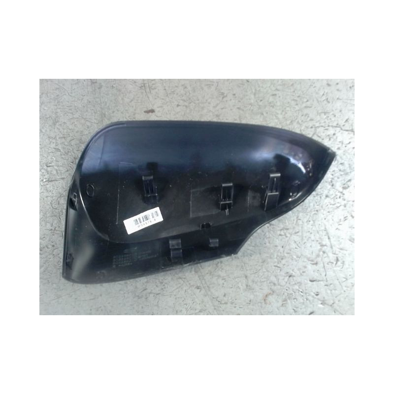 CARENAGE RETROVISEUR EXTERIEUR DROIT TOYOTA YARIS II 2010-
