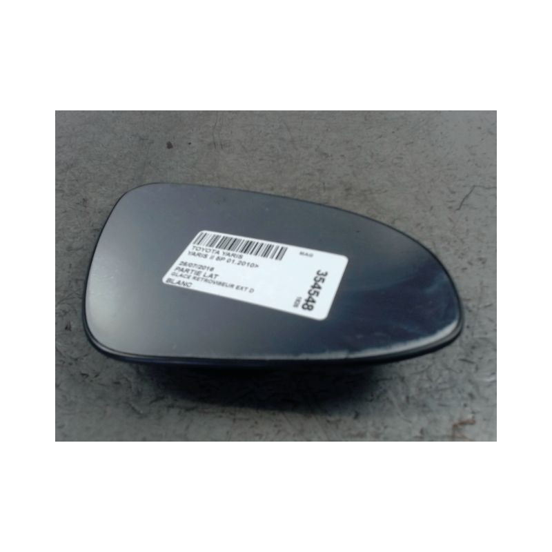 GLACE RETROVISEUR EXT D TOYOTA YARIS II 2010-