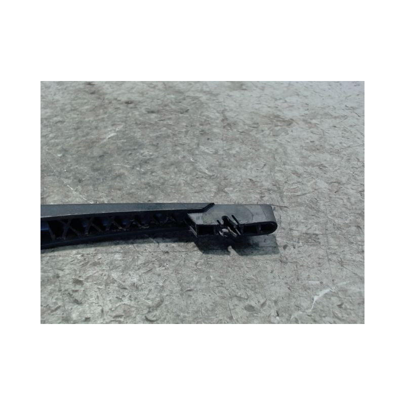 BRAS ESSUIE-GLACE ARRIERE PEUGEOT 307 SW 2005-