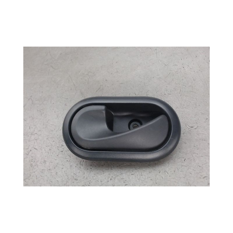 POIGNEE INTERIEURE PORTE AVANT GAUCHE DACIA SANDERO