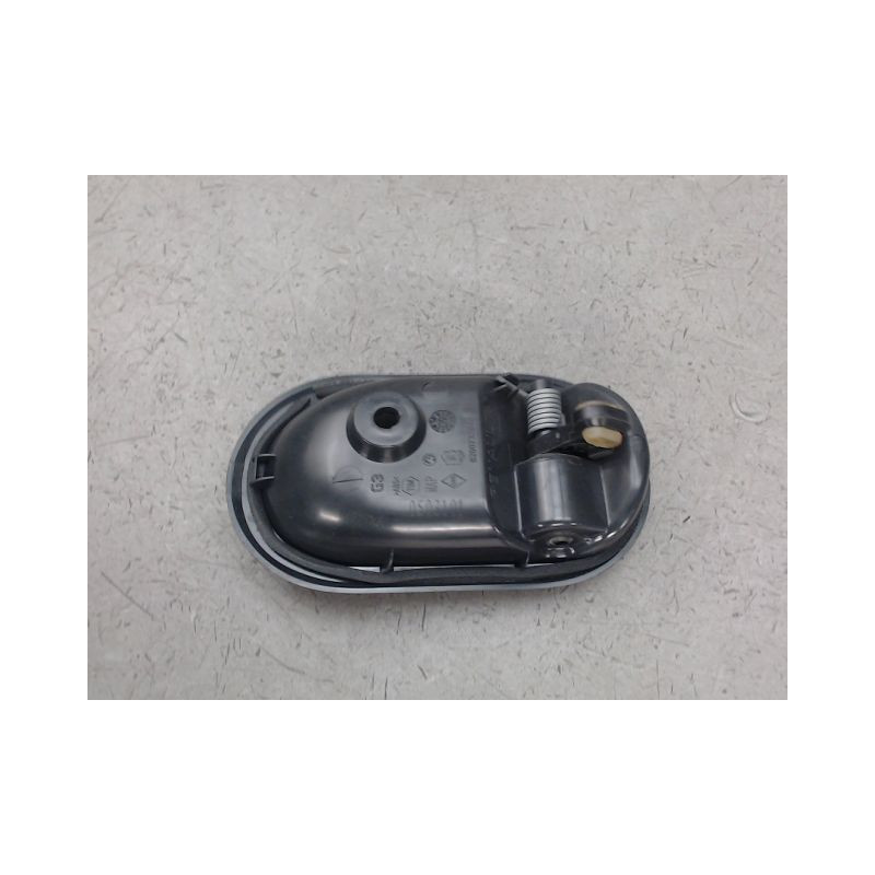 POIGNEE INTERIEURE PORTE AVANT GAUCHE DACIA SANDERO