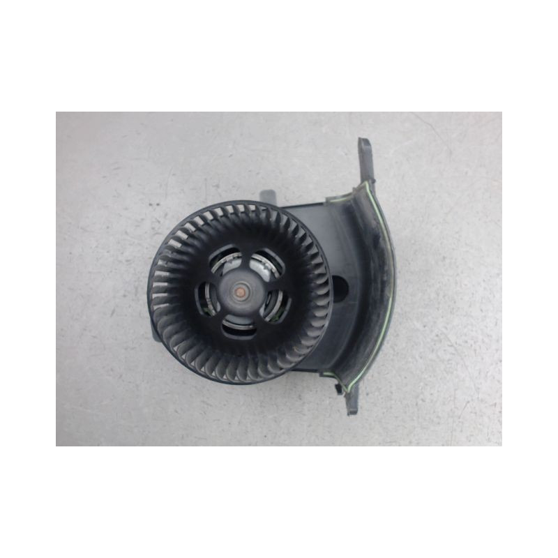 MOTEUR VENTILATEUR CHAUFFAGE RENAULT MEGANE