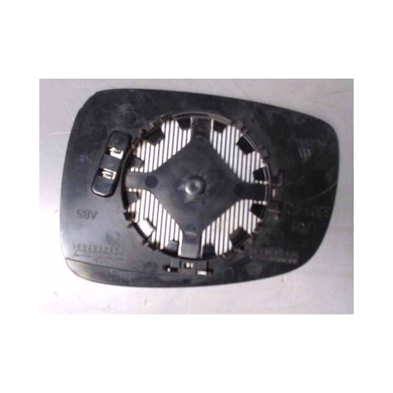 GLACE RETROVISEUR EXT D SUZUKI SWIFT 3P