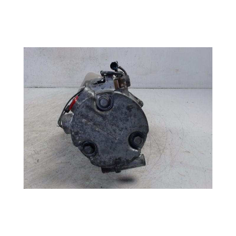 COMPRESSEUR AIR CONDITIONNE SUZUKI SWIFT 3P