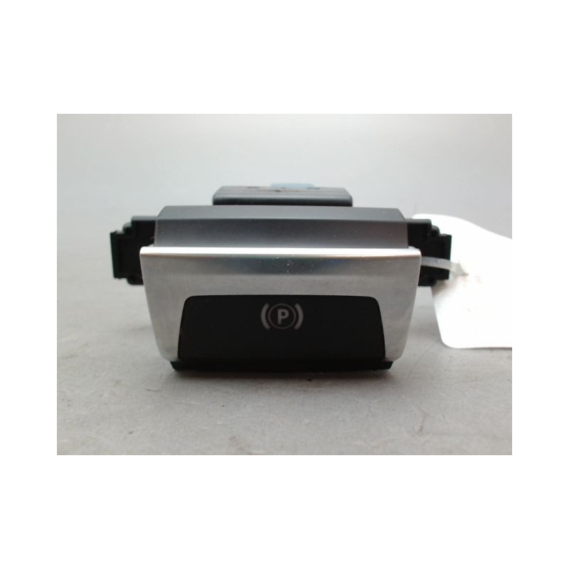 INTERIEUR COMMANDE FREIN A MAIN PEUGEOT 308 2011-