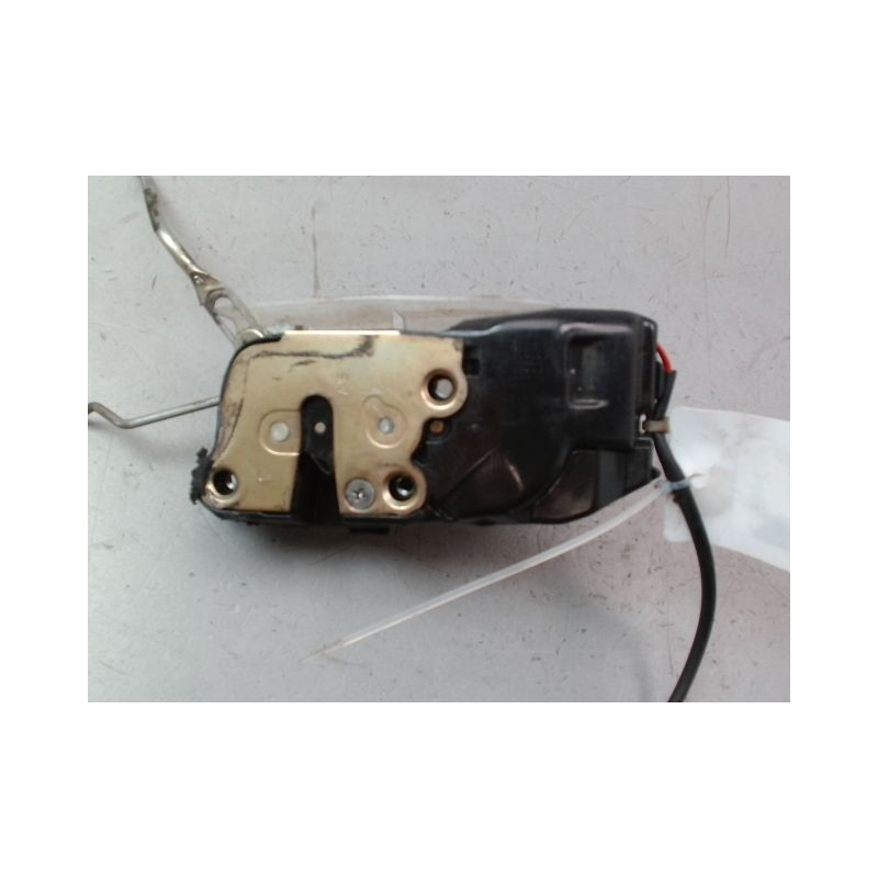 SYSTEME CONDAMNATION AVANT DROIT TOYOTA RAV4 -97
