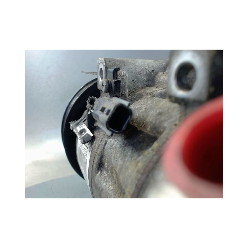 COMPRESSEUR AIR CONDITIONNE RENAULT CLIO IV