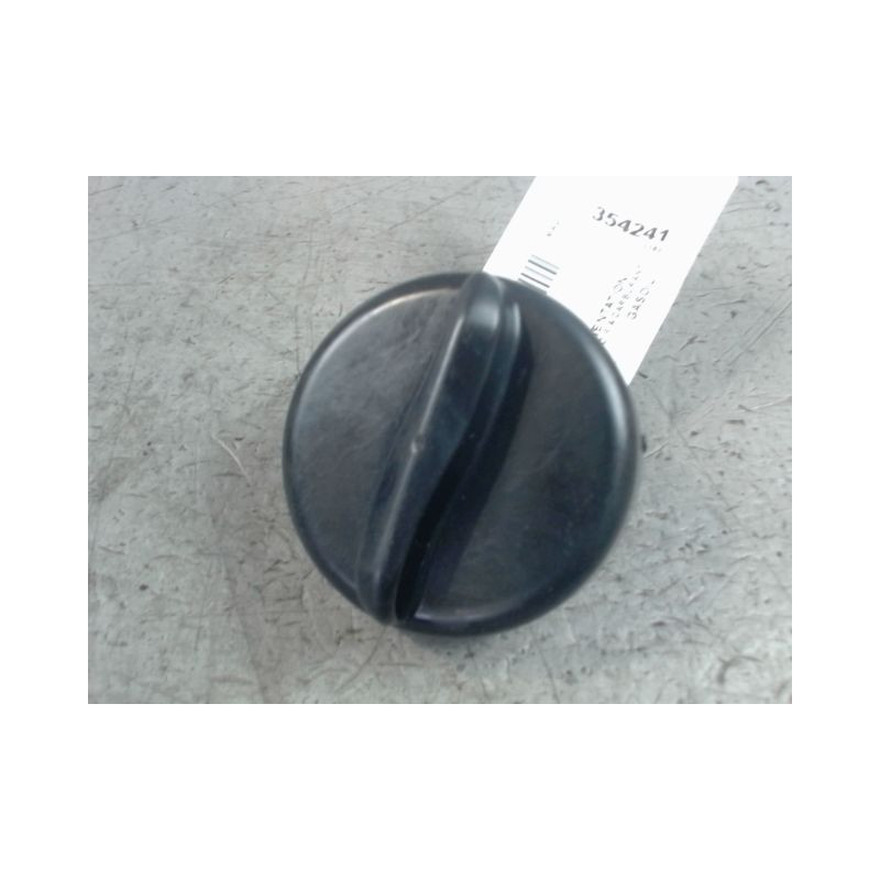 BOUCHON RESERVOIR A CARBURANT PEUGEOT 607 99-2004