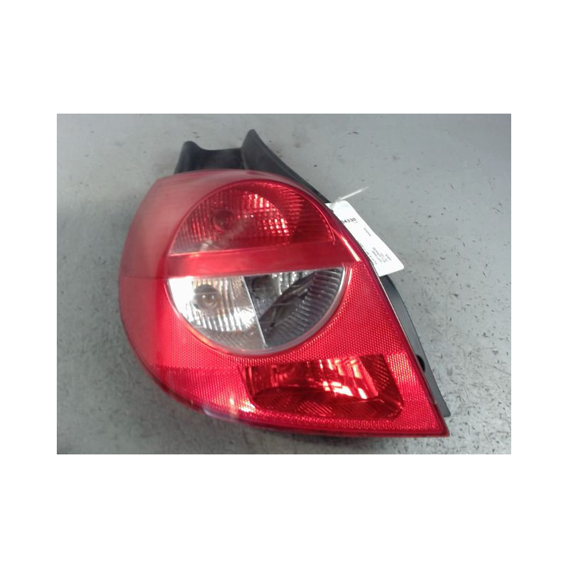 FEU ARRIERE GAUCHE  RENAULT CLIO III 2007-