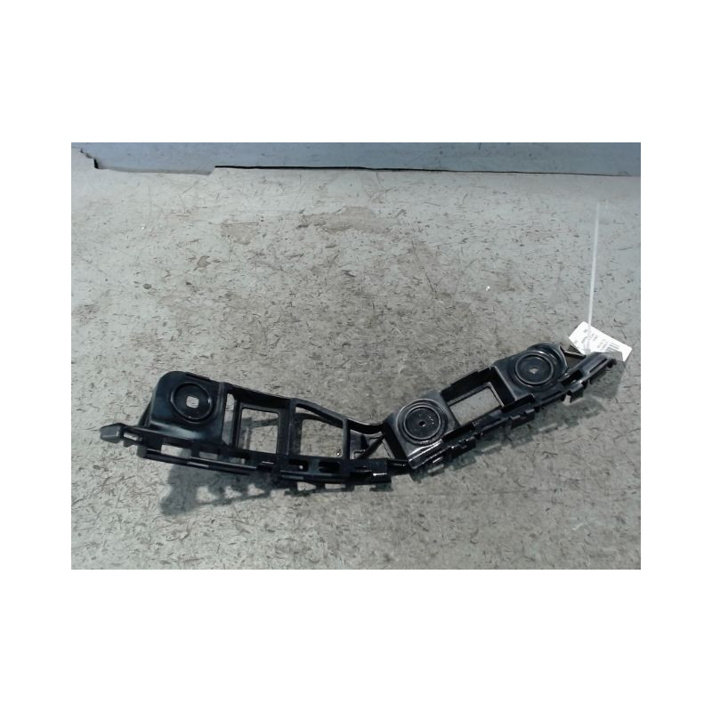 SUPPORT PARE-CHOC ARD VOLKSWAGEN POLO 2009-