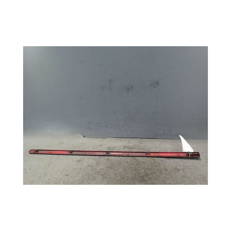 PROTECTION PORTE AVANT GAUCHE DACIA LOGAN 4 P 05-08