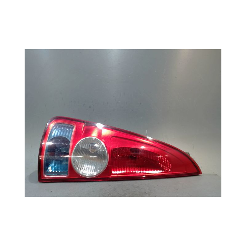 FEU ARRIERE GAUCHE  RENAULT ESPACE
