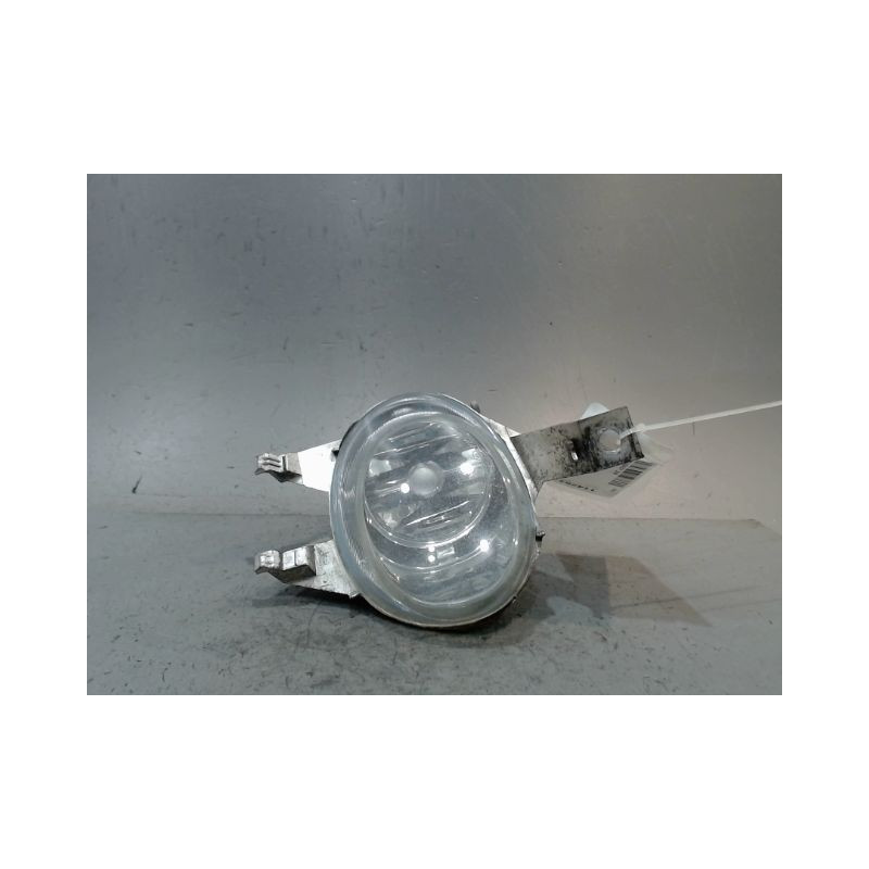 PHARE ANTIBROUILLARD AVANT GAUCHE PEUGEOT 206