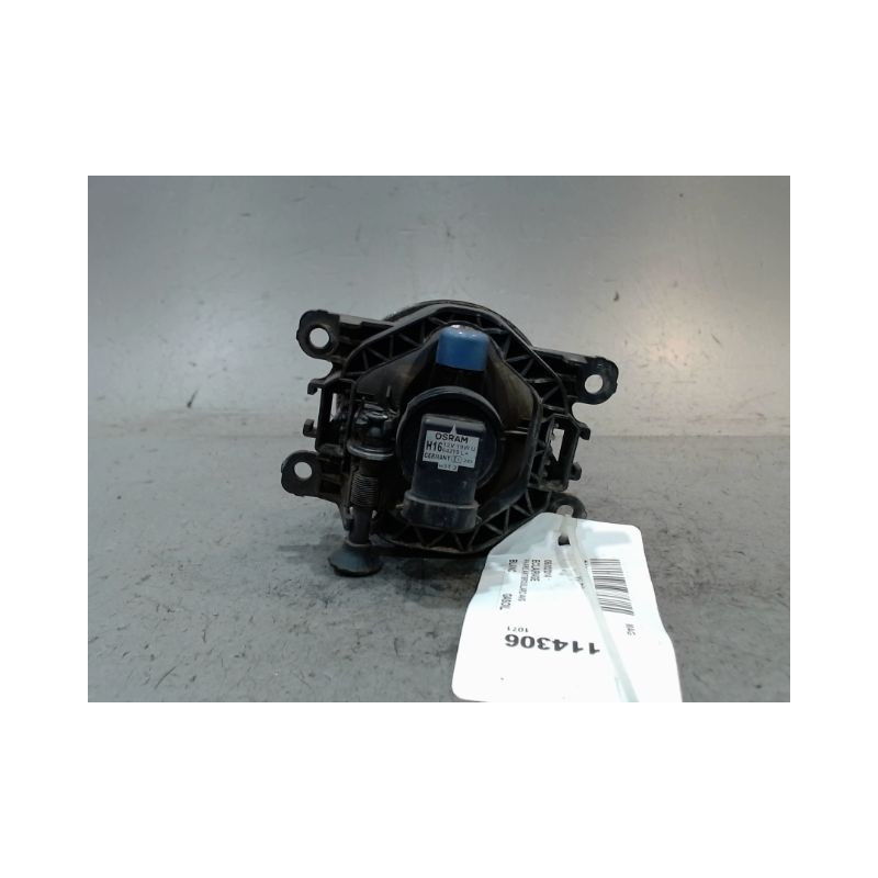 PHARE ANTIBROUILLARD AVANT GAUCHE DACIA DUSTER