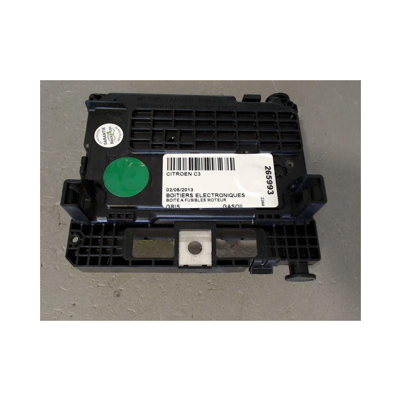 BOITE A FUSIBLES CITROEN C3