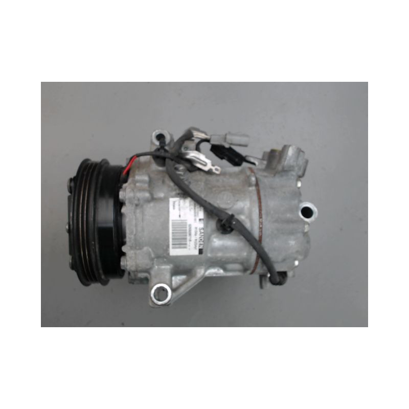 COMPRESSEUR AIR CONDITIONNE RENAULT CLIO