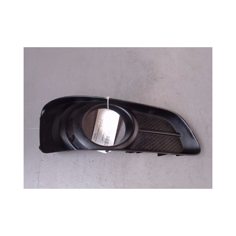 OBTURATEUR PHARE ADDITIONNEL PARE-CHOC AVD TOYOTA COROLLA VERSO 2007-