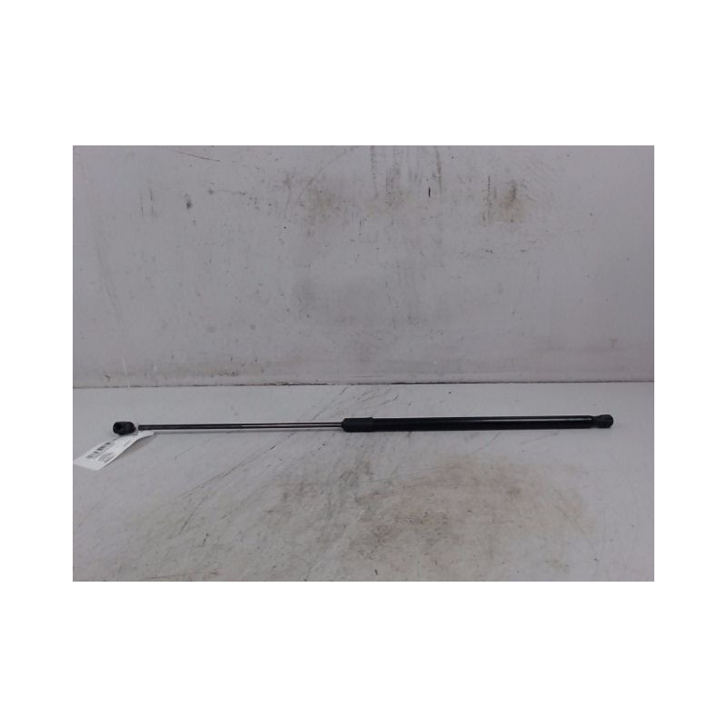 VERIN CAPOT D VOLKSWAGEN PASSAT SW 2005-