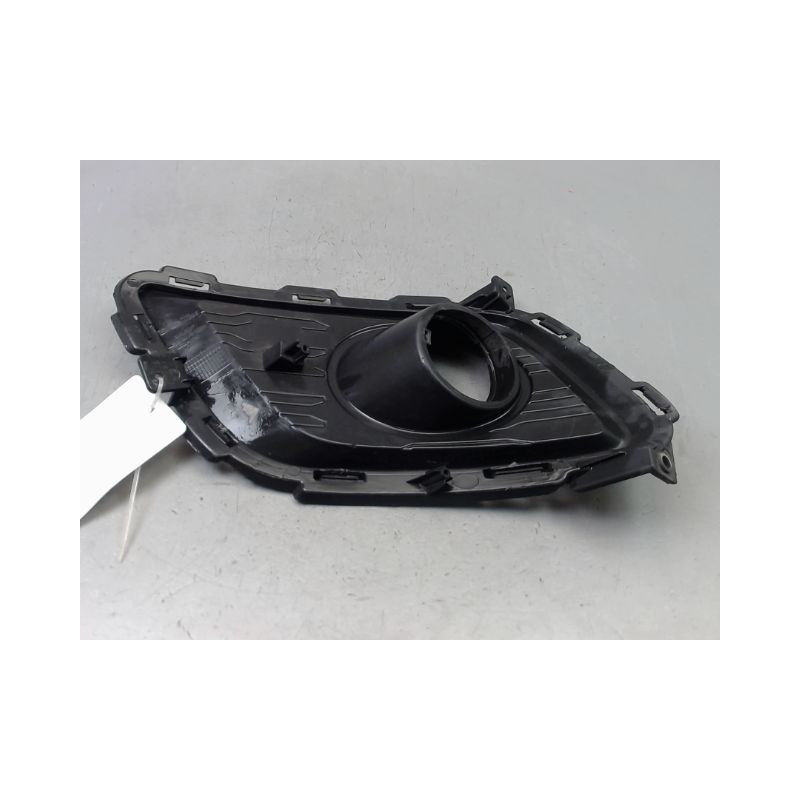 GRILLE VENTILATION PARE-CHOC AVD KIA CEE´D