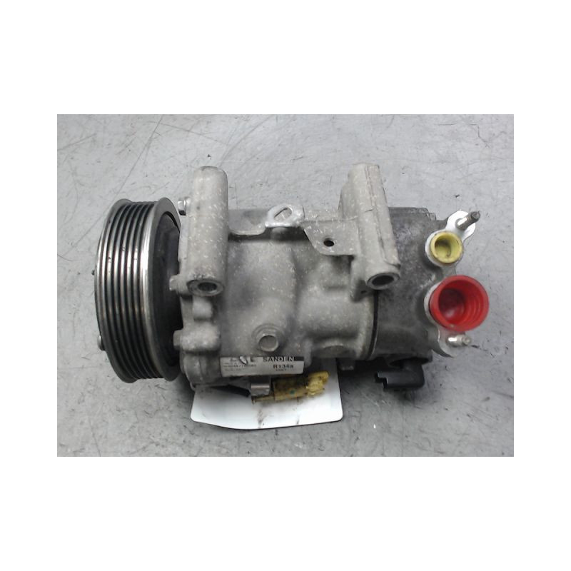 COMPRESSEUR AIR CONDITIONNE PEUGEOT 208
