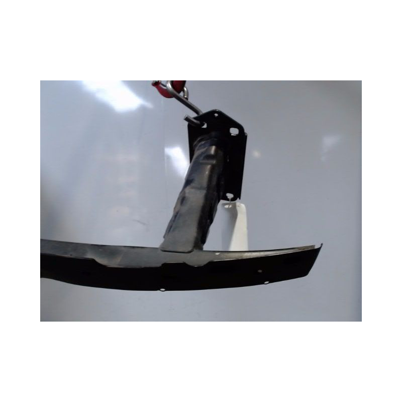 RENFORT PARE-CHOC AVANT B.M.W. SERIE 1