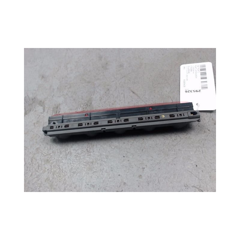 FEUX STOP SUPPLEMENTAIRE FIAT PUNTO 2003-