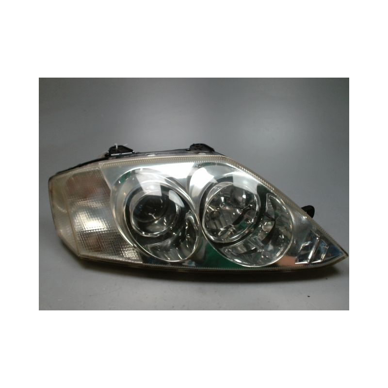 PHARE DROIT HYUNDAI COUPE II -02