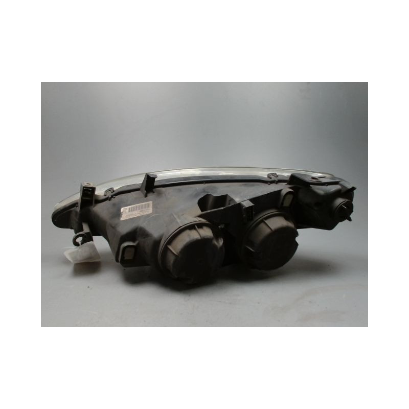PHARE DROIT PEUGEOT 307 2001-2005