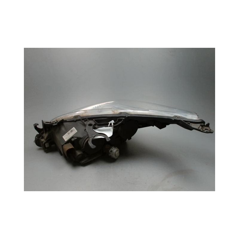 PHARE DROIT PEUGEOT 3008 2009-