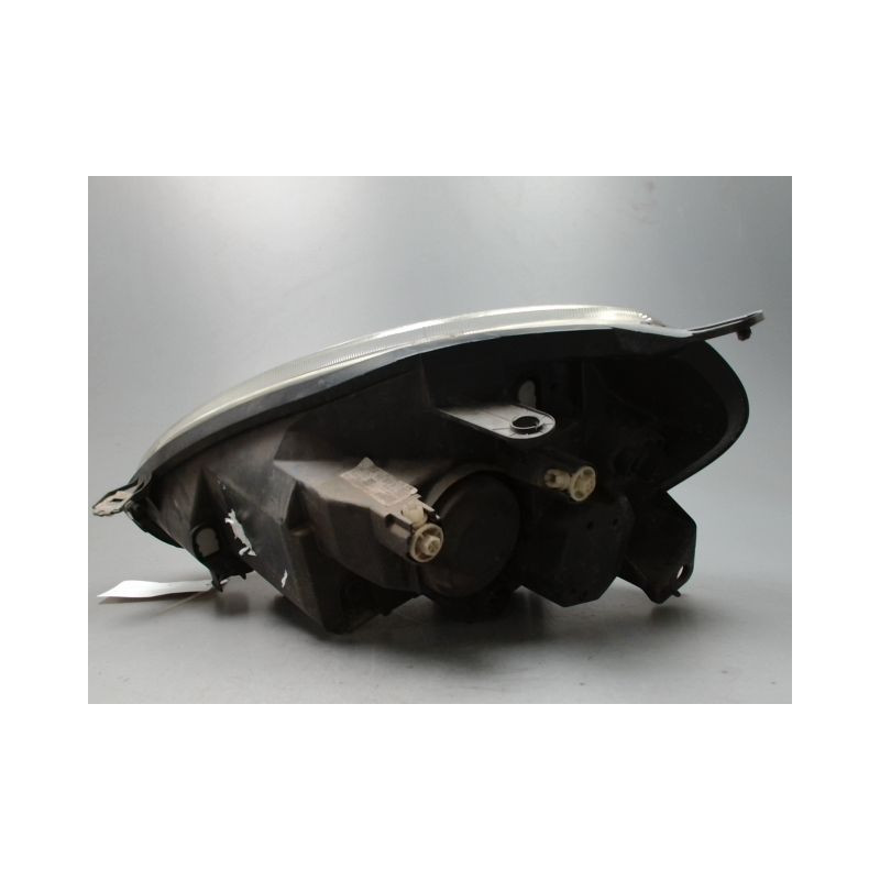 PHARE DROIT FIAT PUNTO