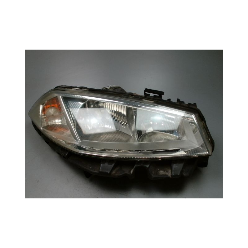 PHARE DROIT RENAULT MEGANE II PH1 02-05