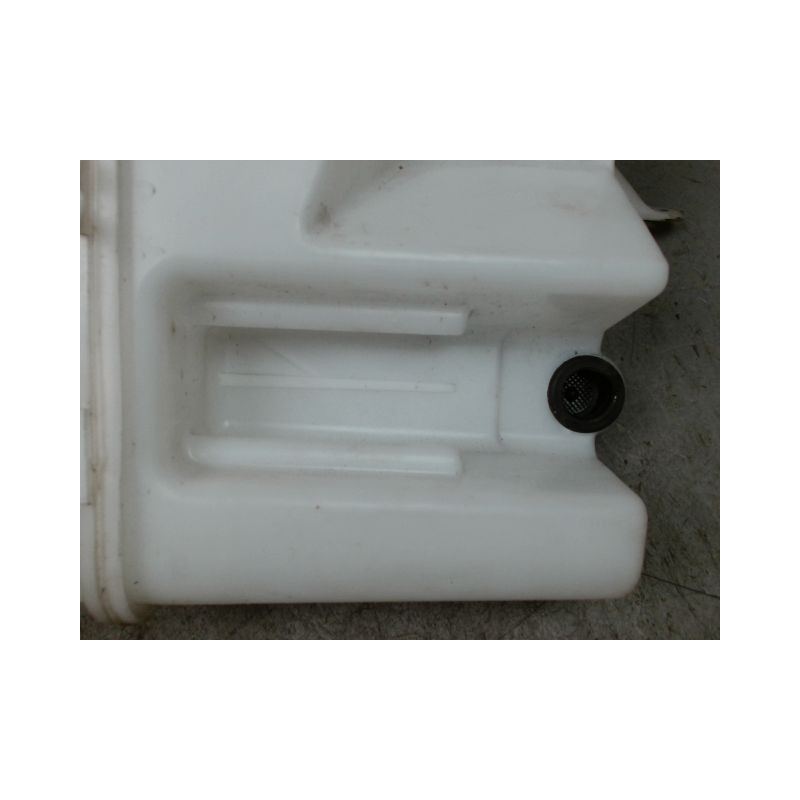 RESERVOIR LAVE-GLACE AVANT TOYOTA C-HR